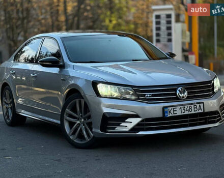 Сірий Фольксваген Пассат, об'ємом двигуна 2 л та пробігом 110 тис. км за 11699 $, фото 6 на Automoto.ua