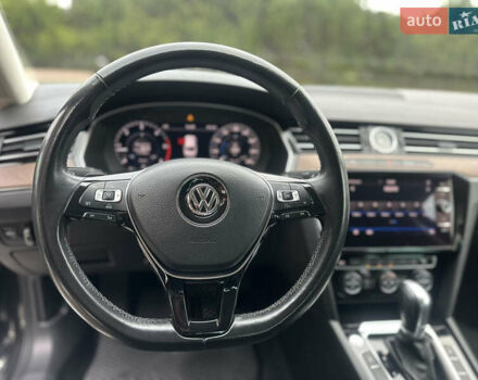 Серый Фольксваген Пассат, объемом двигателя 1.97 л и пробегом 153 тыс. км за 25999 $, фото 16 на Automoto.ua