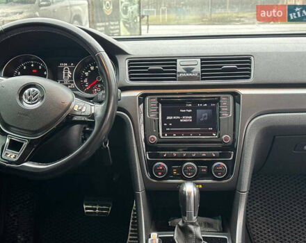 Серый Фольксваген Пассат, объемом двигателя 2 л и пробегом 131 тыс. км за 13800 $, фото 15 на Automoto.ua