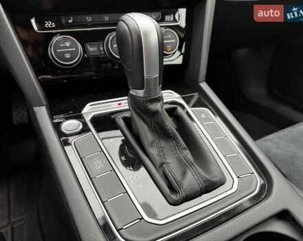 Сірий Фольксваген Пассат, об'ємом двигуна 2 л та пробігом 184 тис. км за 22490 $, фото 24 на Automoto.ua