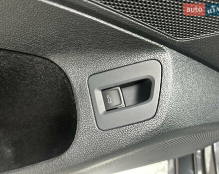 Серый Фольксваген Пассат, объемом двигателя 1.97 л и пробегом 153 тыс. км за 25999 $, фото 12 на Automoto.ua