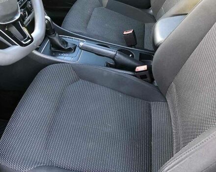 Сірий Фольксваген Пассат, об'ємом двигуна 2 л та пробігом 150 тис. км за 17000 $, фото 59 на Automoto.ua