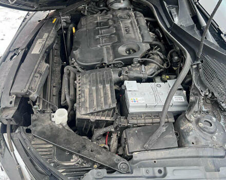 Серый Фольксваген Пассат, объемом двигателя 1.97 л и пробегом 197 тыс. км за 9700 $, фото 6 на Automoto.ua