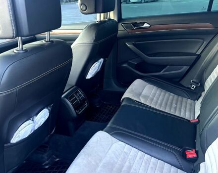 Сірий Фольксваген Пассат, об'ємом двигуна 2 л та пробігом 177 тис. км за 25500 $, фото 4 на Automoto.ua