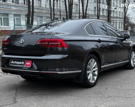 Серый Фольксваген Пассат, объемом двигателя 1.8 л и пробегом 215 тыс. км за 19990 $, фото 13 на Automoto.ua