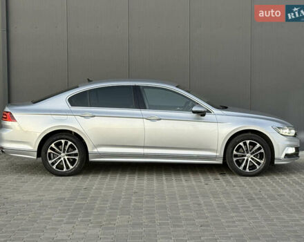 Сірий Фольксваген Пассат, об'ємом двигуна 1.8 л та пробігом 93 тис. км за 25500 $, фото 4 на Automoto.ua