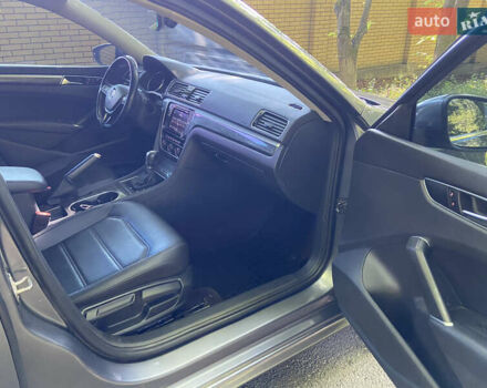 Серый Фольксваген Пассат, объемом двигателя 2 л и пробегом 106 тыс. км за 15400 $, фото 16 на Automoto.ua