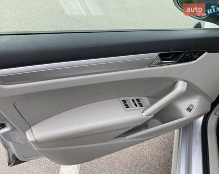 Серый Фольксваген Пассат, объемом двигателя 2 л и пробегом 158 тыс. км за 11900 $, фото 10 на Automoto.ua