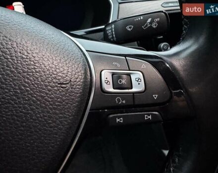 Серый Фольксваген Пассат, объемом двигателя 1.8 л и пробегом 215 тыс. км за 19990 $, фото 35 на Automoto.ua