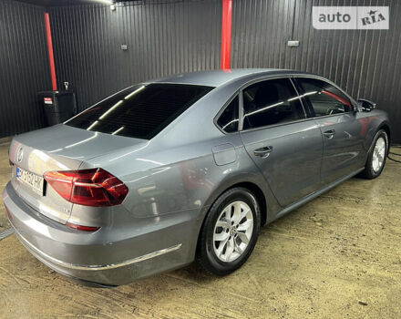 Сірий Фольксваген Пассат, об'ємом двигуна 2 л та пробігом 150 тис. км за 17000 $, фото 24 на Automoto.ua