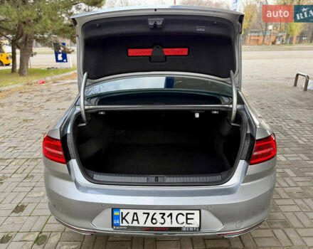 Серый Фольксваген Пассат, объемом двигателя 1.97 л и пробегом 145 тыс. км за 22500 $, фото 15 на Automoto.ua