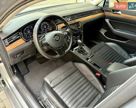 Серый Фольксваген Пассат, объемом двигателя 1.97 л и пробегом 145 тыс. км за 22500 $, фото 23 на Automoto.ua