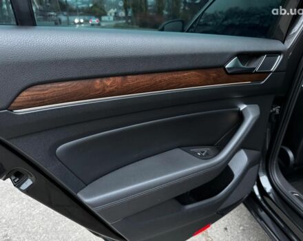 Серый Фольксваген Пассат, объемом двигателя 1.8 л и пробегом 215 тыс. км за 19990 $, фото 22 на Automoto.ua