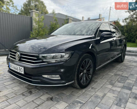 Серый Фольксваген Пассат, объемом двигателя 1.97 л и пробегом 245 тыс. км за 21800 $, фото 1 на Automoto.ua