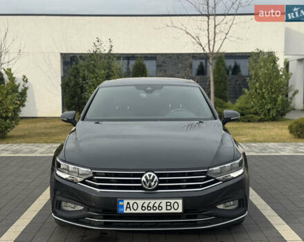 Серый Фольксваген Пассат, объемом двигателя 1.97 л и пробегом 245 тыс. км за 20500 $, фото 8 на Automoto.ua