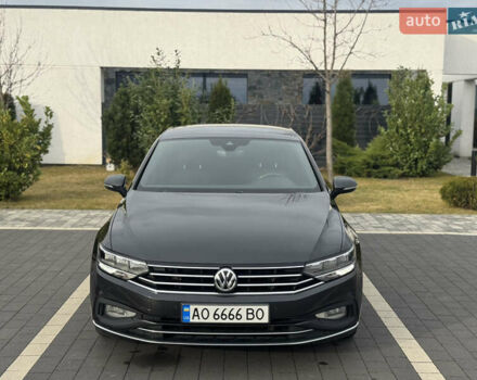 Серый Фольксваген Пассат, объемом двигателя 1.97 л и пробегом 245 тыс. км за 20500 $, фото 6 на Automoto.ua