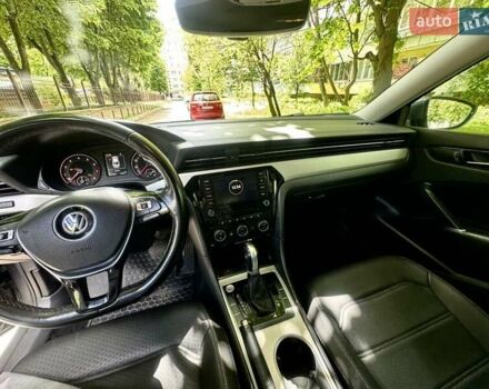 Сірий Фольксваген Пассат, об'ємом двигуна 2 л та пробігом 128 тис. км за 19000 $, фото 11 на Automoto.ua