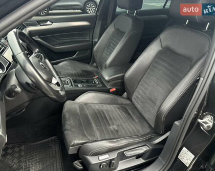 Серый Фольксваген Пассат, объемом двигателя 1.97 л и пробегом 245 тыс. км за 20500 $, фото 29 на Automoto.ua