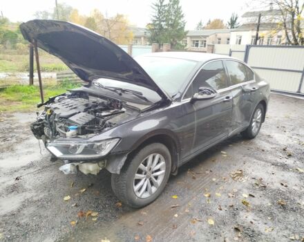 Сірий Фольксваген Пассат, об'ємом двигуна 0 л та пробігом 190 тис. км за 9800 $, фото 6 на Automoto.ua