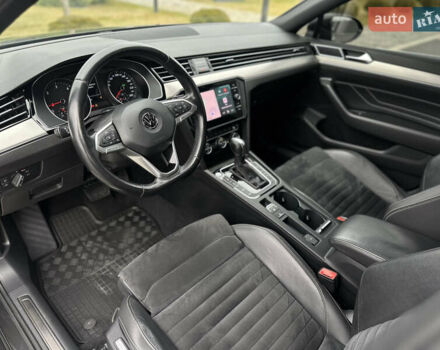 Серый Фольксваген Пассат, объемом двигателя 1.97 л и пробегом 245 тыс. км за 20500 $, фото 28 на Automoto.ua