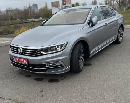 Серый Фольксваген Пассат, объемом двигателя 2 л и пробегом 237 тыс. км за 21000 $, фото 24 на Automoto.ua