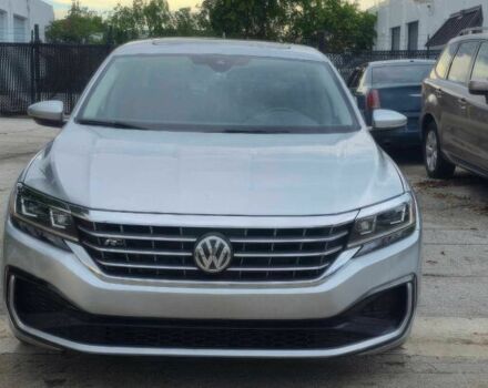 Серый Фольксваген Пассат, объемом двигателя 2 л и пробегом 45 тыс. км за 7800 $, фото 1 на Automoto.ua