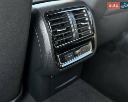 Серый Фольксваген Пассат, объемом двигателя 2 л и пробегом 181 тыс. км за 24900 $, фото 57 на Automoto.ua