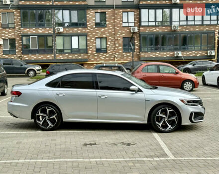 Серый Фольксваген Пассат, объемом двигателя 1.98 л и пробегом 72 тыс. км за 18750 $, фото 66 на Automoto.ua