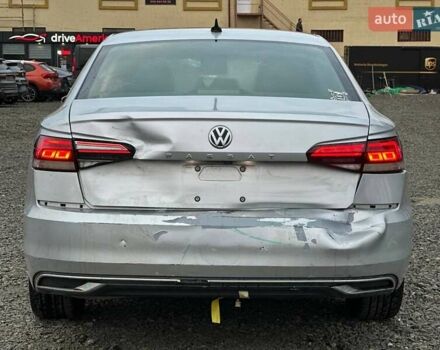 Серый Фольксваген Пассат, объемом двигателя 2 л и пробегом 173 тыс. км за 11999 $, фото 3 на Automoto.ua