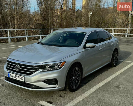 Серый Фольксваген Пассат, объемом двигателя 2 л и пробегом 155 тыс. км за 14999 $, фото 5 на Automoto.ua