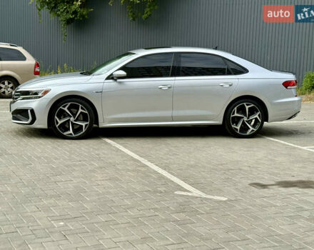 Серый Фольксваген Пассат, объемом двигателя 1.98 л и пробегом 72 тыс. км за 18750 $, фото 47 на Automoto.ua