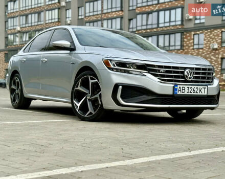 Сірий Фольксваген Пассат, об'ємом двигуна 1.98 л та пробігом 72 тис. км за 17950 $, фото 6 на Automoto.ua