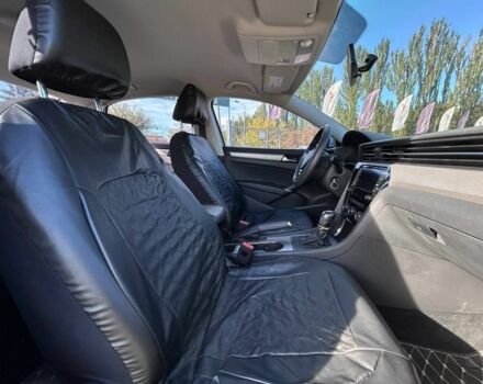 Серый Фольксваген Пассат, объемом двигателя 2 л и пробегом 77 тыс. км за 15999 $, фото 18 на Automoto.ua