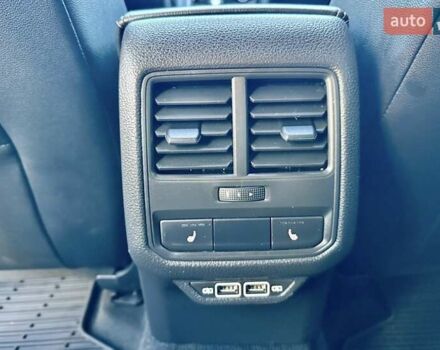 Фольксваген Пассат 2020 в Одессе на Automoto.ua Серый Фольксваген Пассат, объемом двигателя 2 л и пробегом 19 тыс. км за 19300 $, фото 44 на Automoto.ua