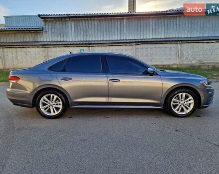 Серый Фольксваген Пассат, объемом двигателя 1.98 л и пробегом 15 тыс. км за 20999 $, фото 80 на Automoto.ua