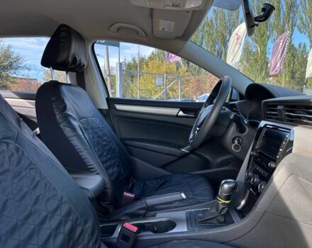 Серый Фольксваген Пассат, объемом двигателя 2 л и пробегом 77 тыс. км за 15999 $, фото 13 на Automoto.ua