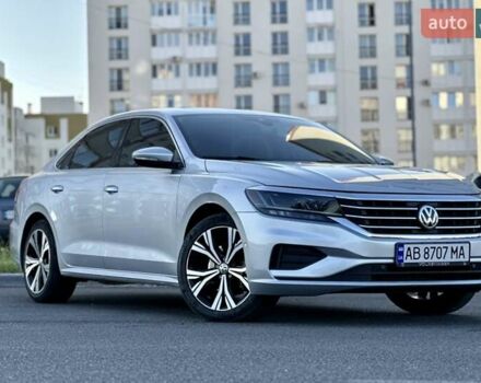 Фольксваген Пассат 2020 в Одессе на Automoto.ua Серый Фольксваген Пассат, объемом двигателя 2 л и пробегом 19 тыс. км за 19300 $, фото 1 на Automoto.ua