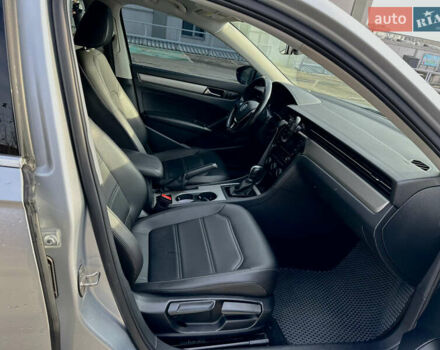 Серый Фольксваген Пассат, объемом двигателя 2 л и пробегом 155 тыс. км за 14999 $, фото 11 на Automoto.ua