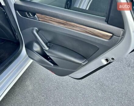 Фольксваген Пассат 2020 в Одессе на Automoto.ua Серый Фольксваген Пассат, объемом двигателя 2 л и пробегом 19 тыс. км за 19300 $, фото 46 на Automoto.ua