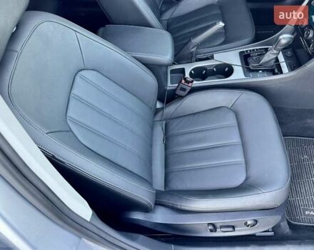 Фольксваген Пассат 2020 в Одессе на Automoto.ua Серый Фольксваген Пассат, объемом двигателя 2 л и пробегом 19 тыс. км за 19300 $, фото 51 на Automoto.ua