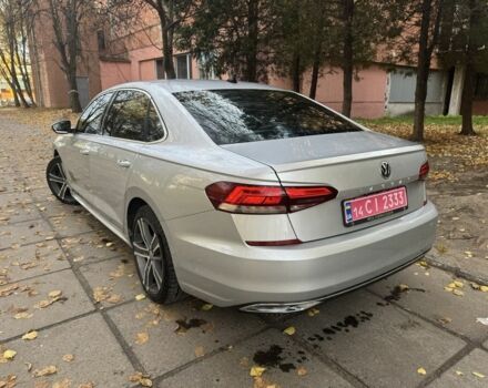 Серый Фольксваген Пассат, объемом двигателя 0 л и пробегом 111 тыс. км за 16999 $, фото 4 на Automoto.ua