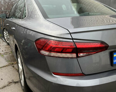 Серый Фольксваген Пассат, объемом двигателя 1.98 л и пробегом 114 тыс. км за 16000 $, фото 9 на Automoto.ua