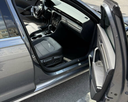 Серый Фольксваген Пассат, объемом двигателя 1.98 л и пробегом 79 тыс. км за 18850 $, фото 9 на Automoto.ua