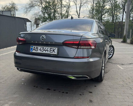 Серый Фольксваген Пассат, объемом двигателя 1.98 л и пробегом 74 тыс. км за 21000 $, фото 5 на Automoto.ua