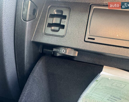 Серый Фольксваген Пассат, объемом двигателя 2 л и пробегом 181 тыс. км за 24900 $, фото 45 на Automoto.ua