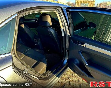 Серый Фольксваген Пассат, объемом двигателя 2 л и пробегом 106 тыс. км за 17200 $, фото 11 на Automoto.ua