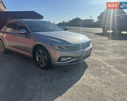 Серый Фольксваген Пассат, объемом двигателя 1.97 л и пробегом 87 тыс. км за 27600 $, фото 9 на Automoto.ua