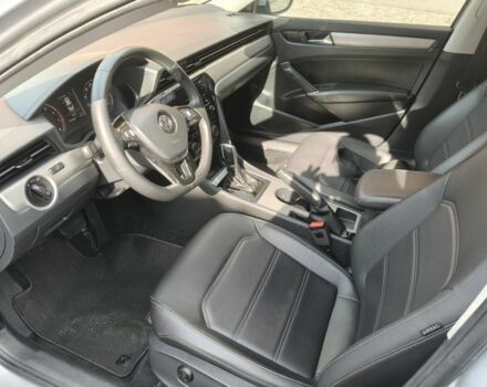 Серый Фольксваген Пассат, объемом двигателя 2 л и пробегом 170 тыс. км за 17800 $, фото 6 на Automoto.ua