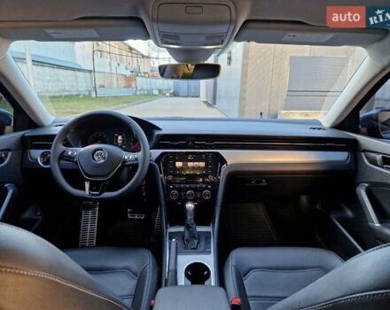 Серый Фольксваген Пассат, объемом двигателя 1.98 л и пробегом 15 тыс. км за 20999 $, фото 39 на Automoto.ua