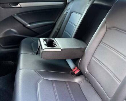 Серый Фольксваген Пассат, объемом двигателя 1.98 л и пробегом 89 тыс. км за 18700 $, фото 10 на Automoto.ua